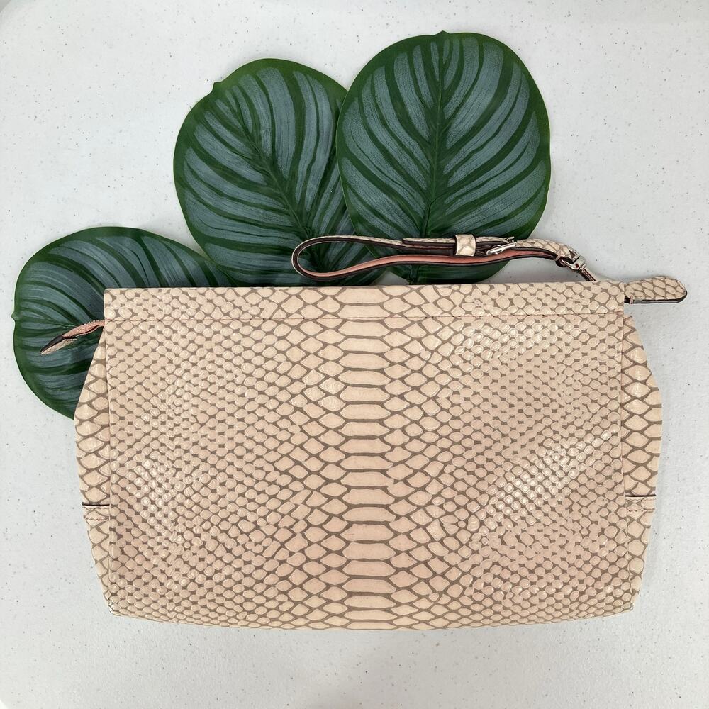 Snakeskin Python Pattern White Gray Turn Lock Zip… - image 3